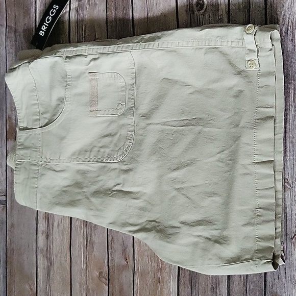 Briggs light tan lightweight shorts with 7.25" inseam NWT - Picture 2 of 12